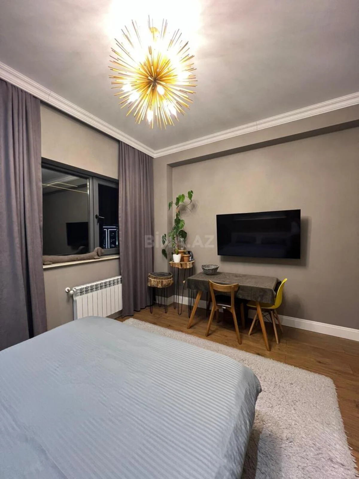 Kirayə verilir 3 otaqlı mənzil 160 m²