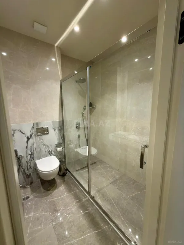 Satılır 1 otaqlı mənzil 57 m²