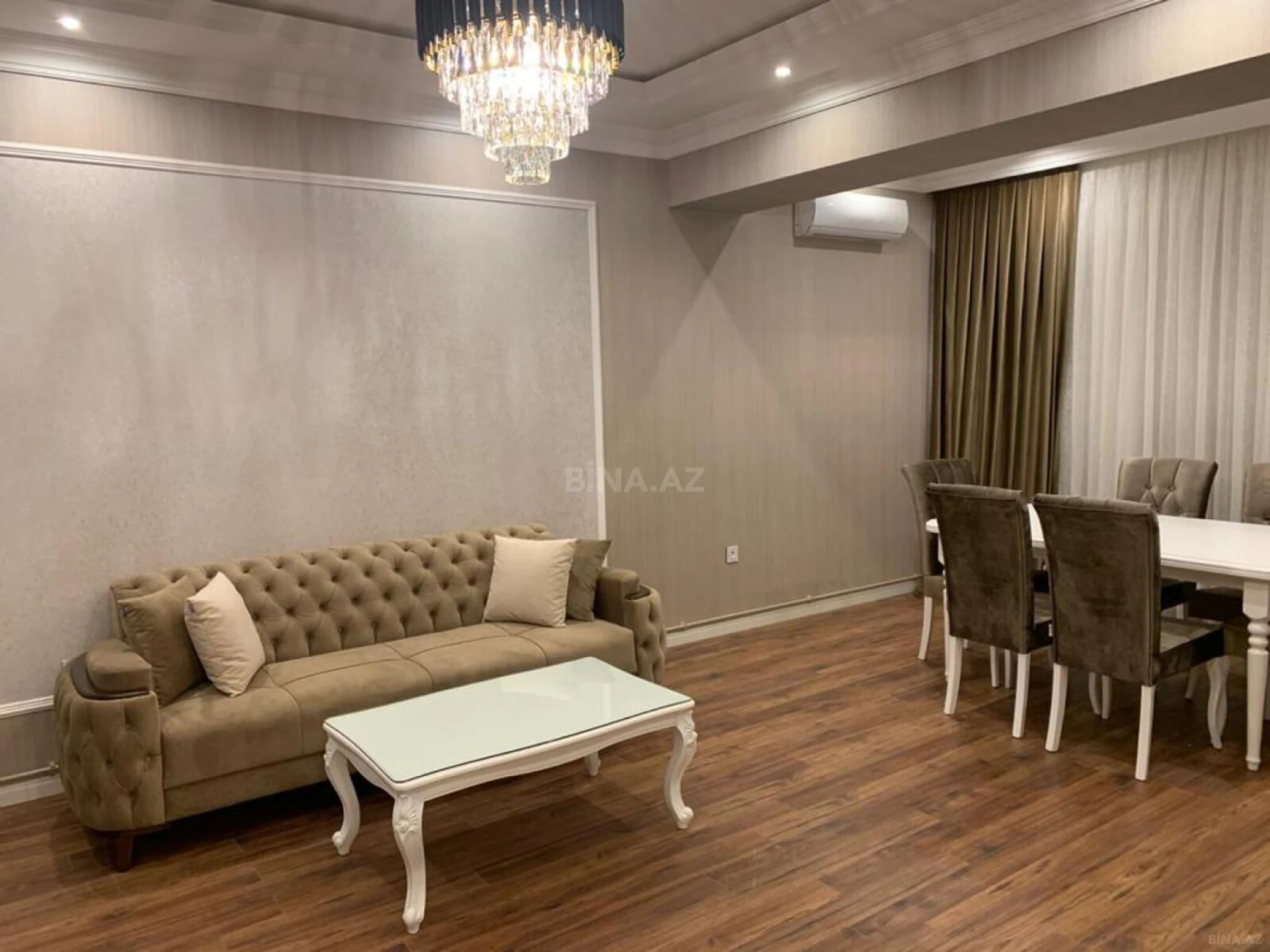 Kirayə verilir 3 otaqlı mənzil 102 m²
