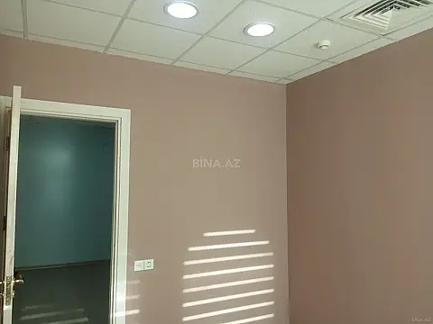Kirayə verilir 3 otaqlı ofis 110 m²