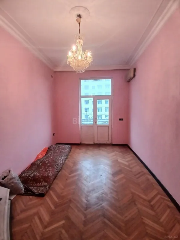 Satılır 3 otaqlı mənzil 90 m²