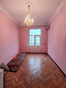 Satılır 3 otaqlı mənzil 90 m²
