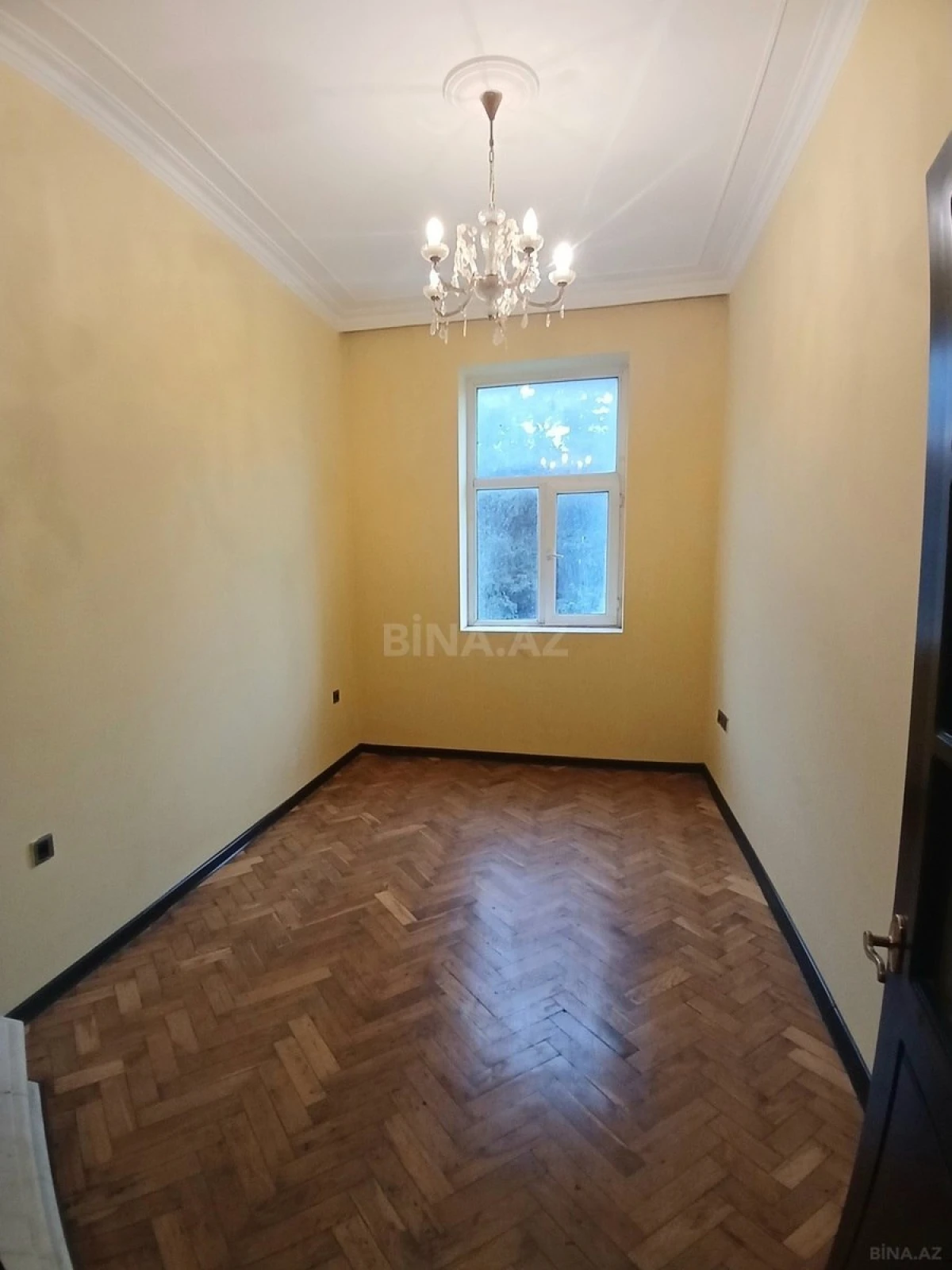 Satılır 3 otaqlı mənzil 90 m²
