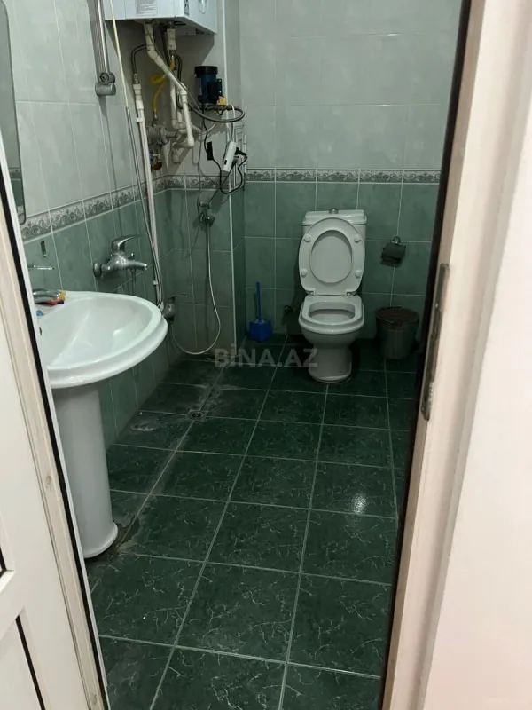 Kirayə verilir 9 otaqlı həyət evi 600 m²