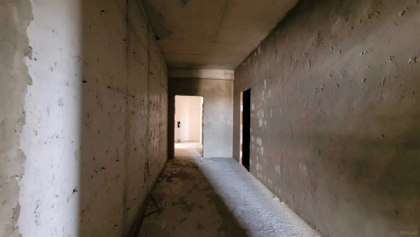 Satılır 3 otaqlı mənzil 117 m²