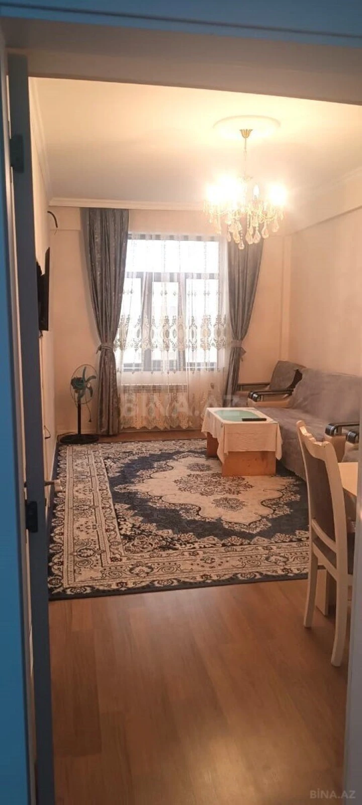 Satılır 2 otaqlı mənzil 105 m²
