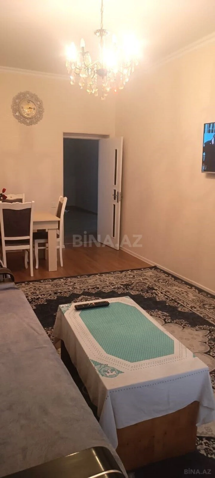 Satılır 2 otaqlı mənzil 105 m²