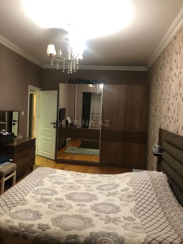 Satılır 3 otaqlı mənzil 85 m²