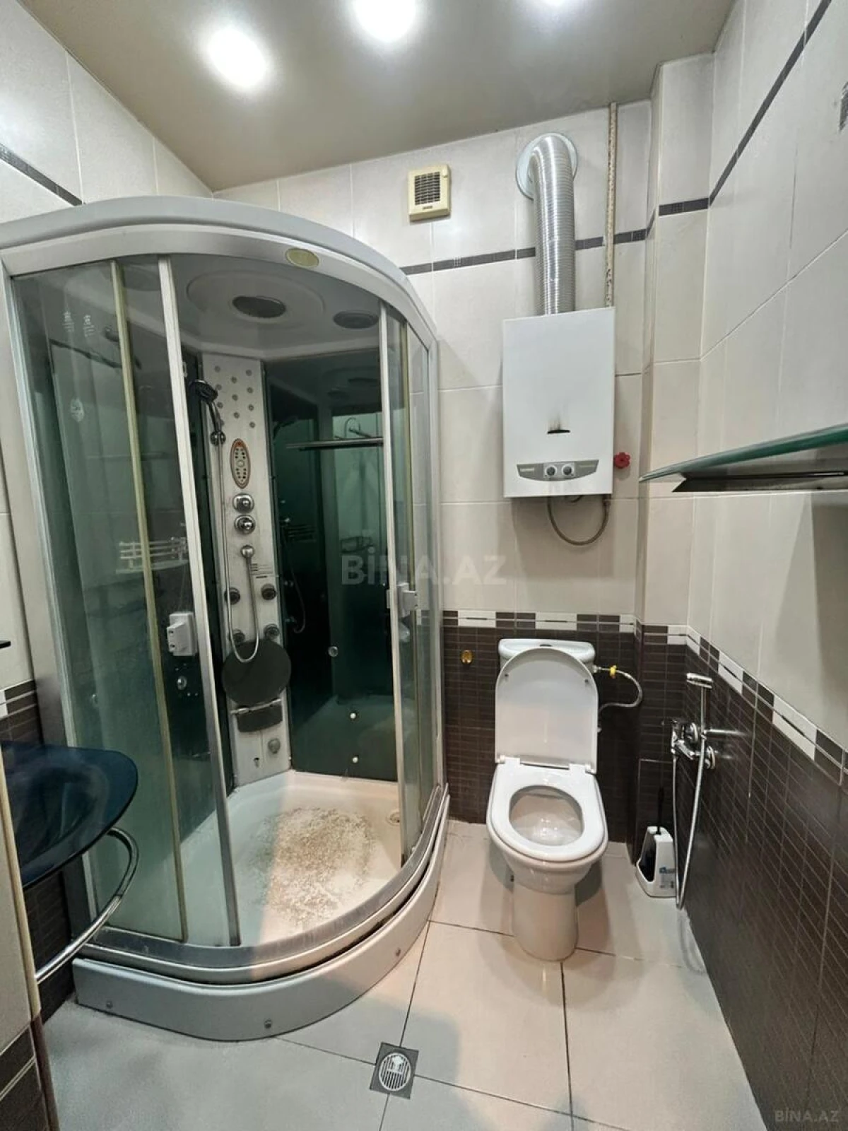 Satılır 2 otaqlı mənzil 60 m²