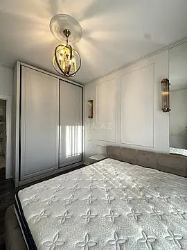 Kirayə verilir 2 otaqlı mənzil 65 m²