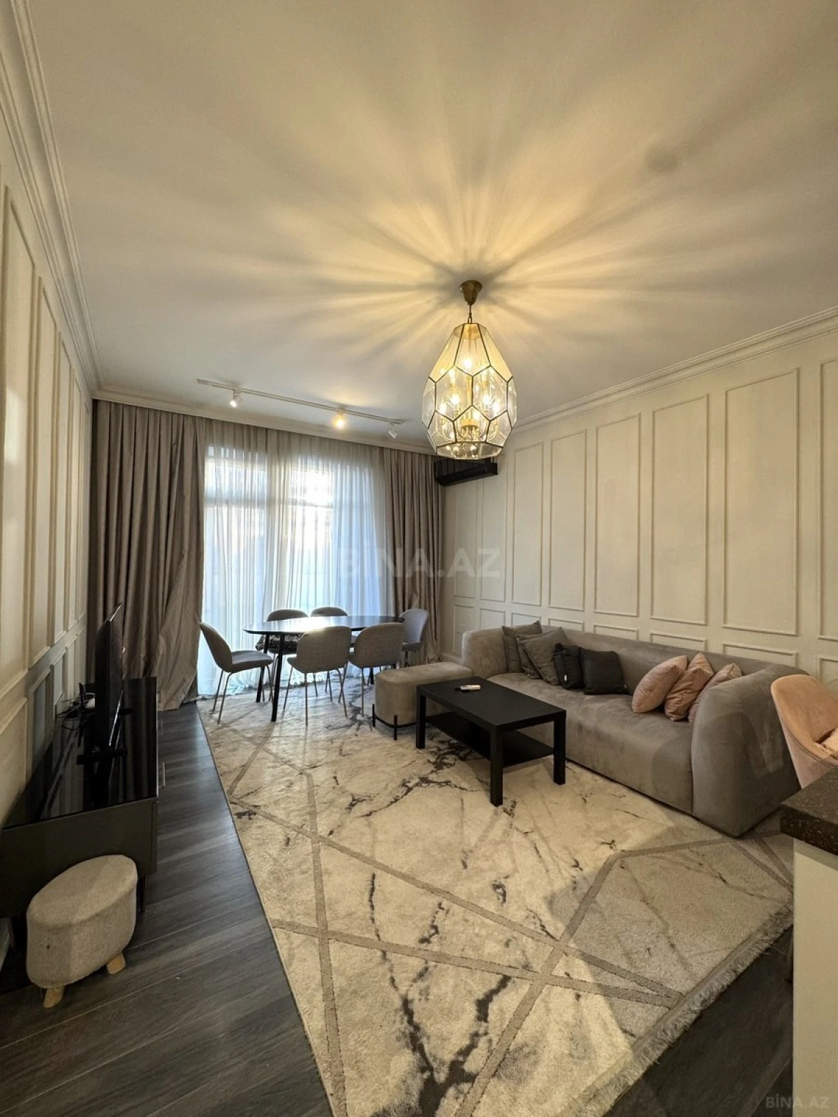 Kirayə verilir 2 otaqlı mənzil 65 m²