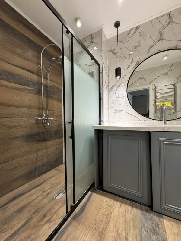 Kirayə verilir 2 otaqlı mənzil 65 m²