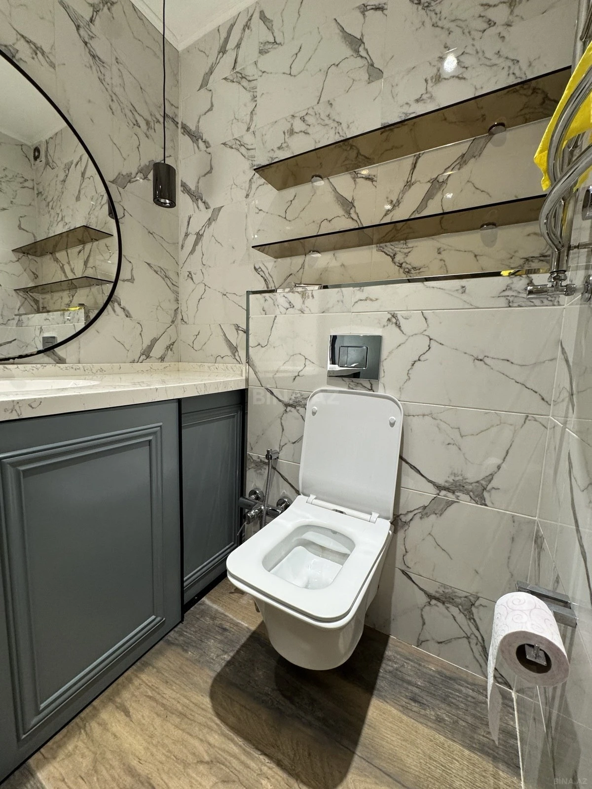 Kirayə verilir 2 otaqlı mənzil 65 m²