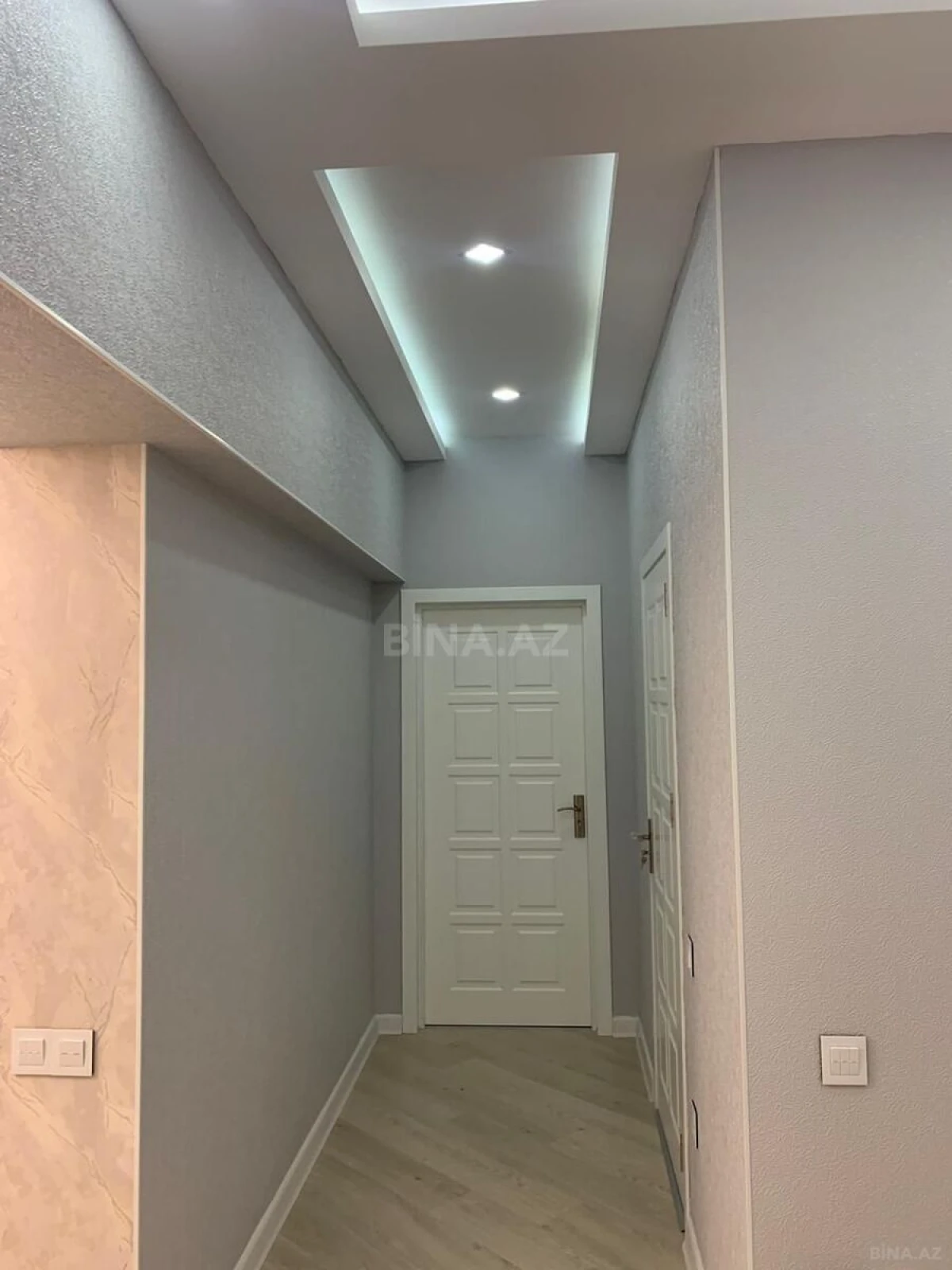 Kirayə verilir 3 otaqlı mənzil 150 m²