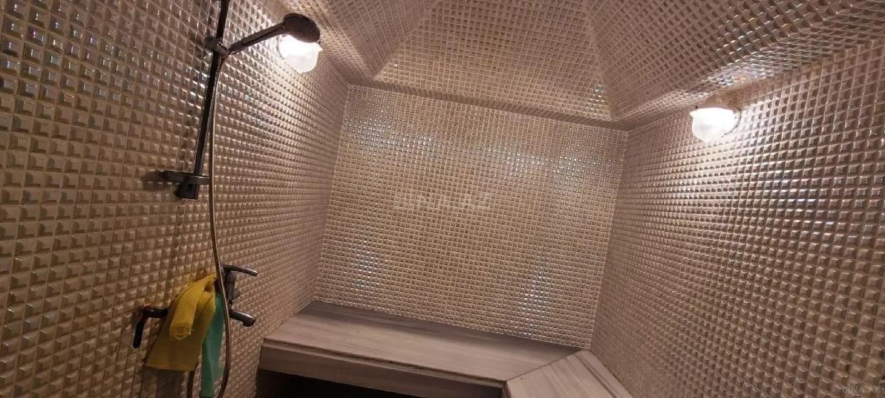 Kirayə verilir 9 otaqlı həyət evi 800 m²