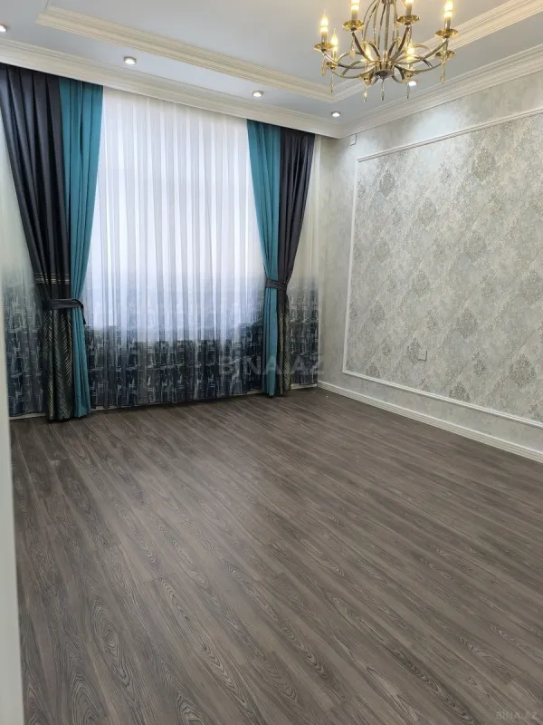 Satılır 4 otaqlı həyət evi 170 m²