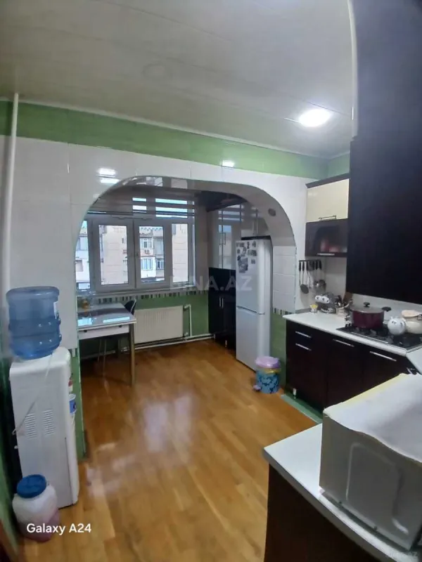 Satılır 3 otaqlı mənzil 90 m²