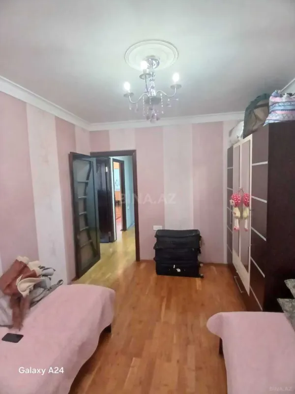 Satılır 3 otaqlı mənzil 90 m²