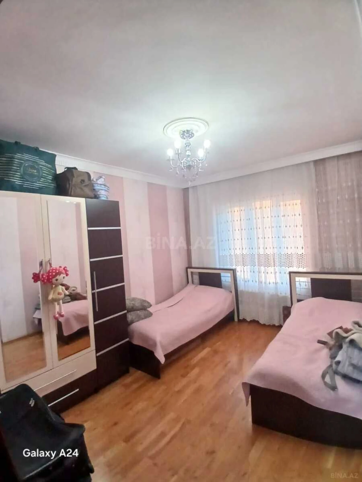 Satılır 3 otaqlı mənzil 90 m²