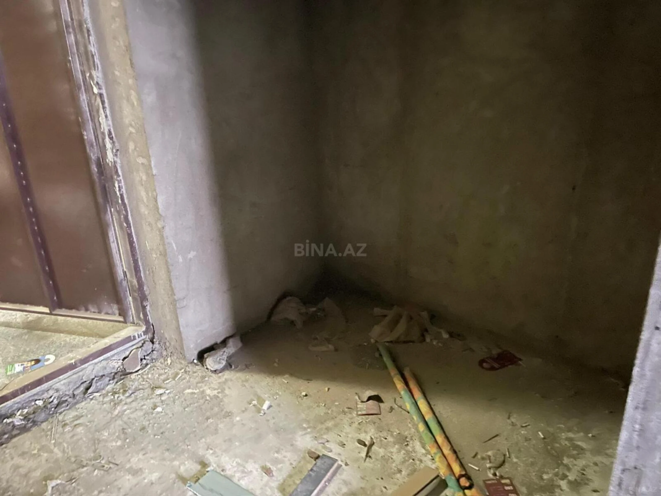 Satılır 3 otaqlı mənzil 146 m²