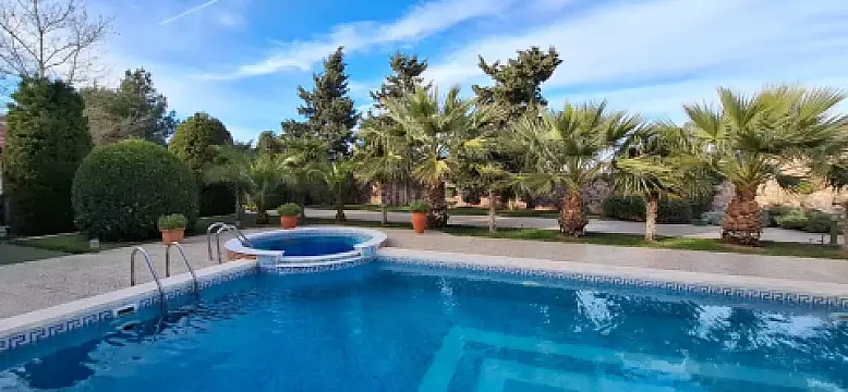 Satılır 6 otaqlı həyət evi 300 m² — Bakı, Fatmayı 6 otaq 300.00 m²