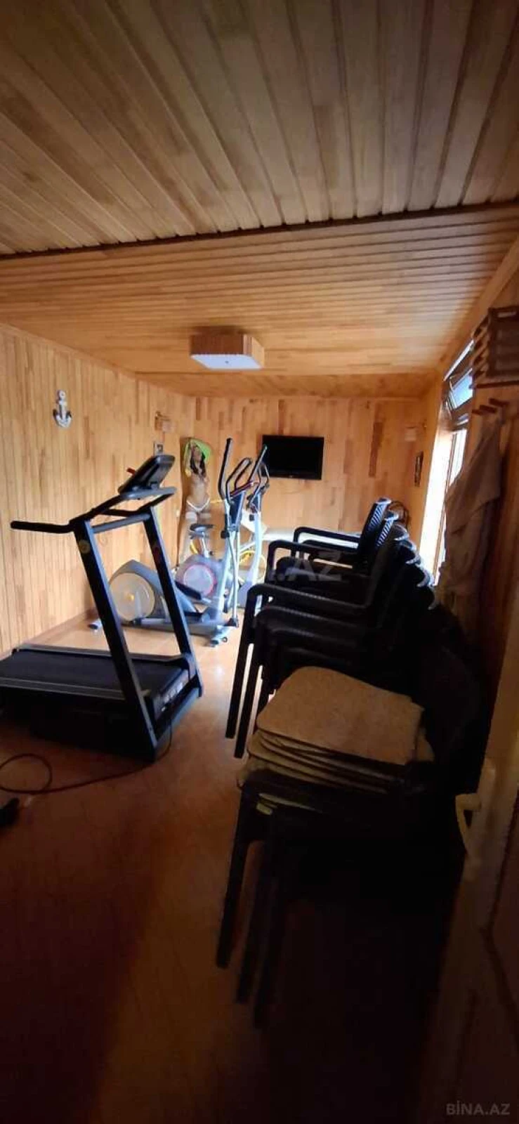 Satılır 6 otaqlı həyət evi 300 m²