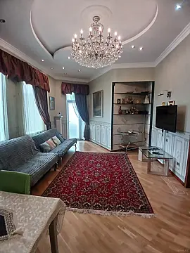 Satılır 3 otaqlı mənzil 110 m²