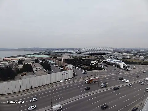 Satılır 2 otaqlı mənzil 107 m²