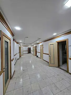Kirayə verilir 12 otaqlı ofis 800 m² — Bakı, İnşaatçılar 12 otaq 800.00 m²