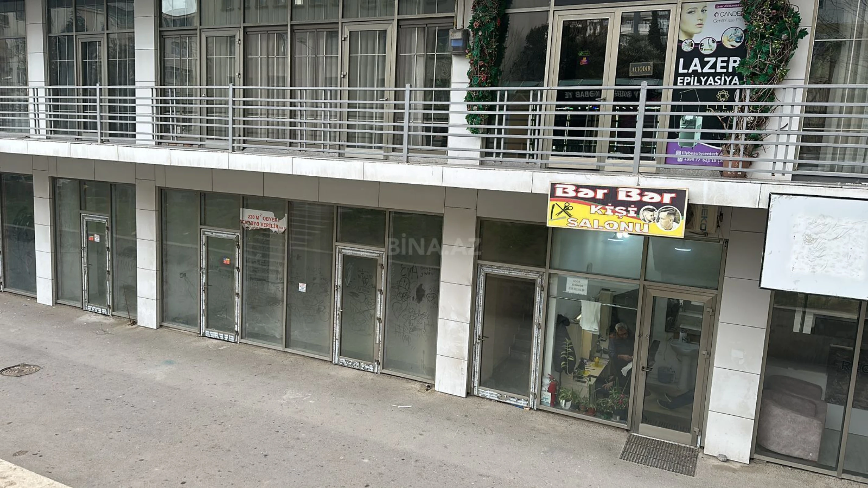 Satılır obyekt 220 m²