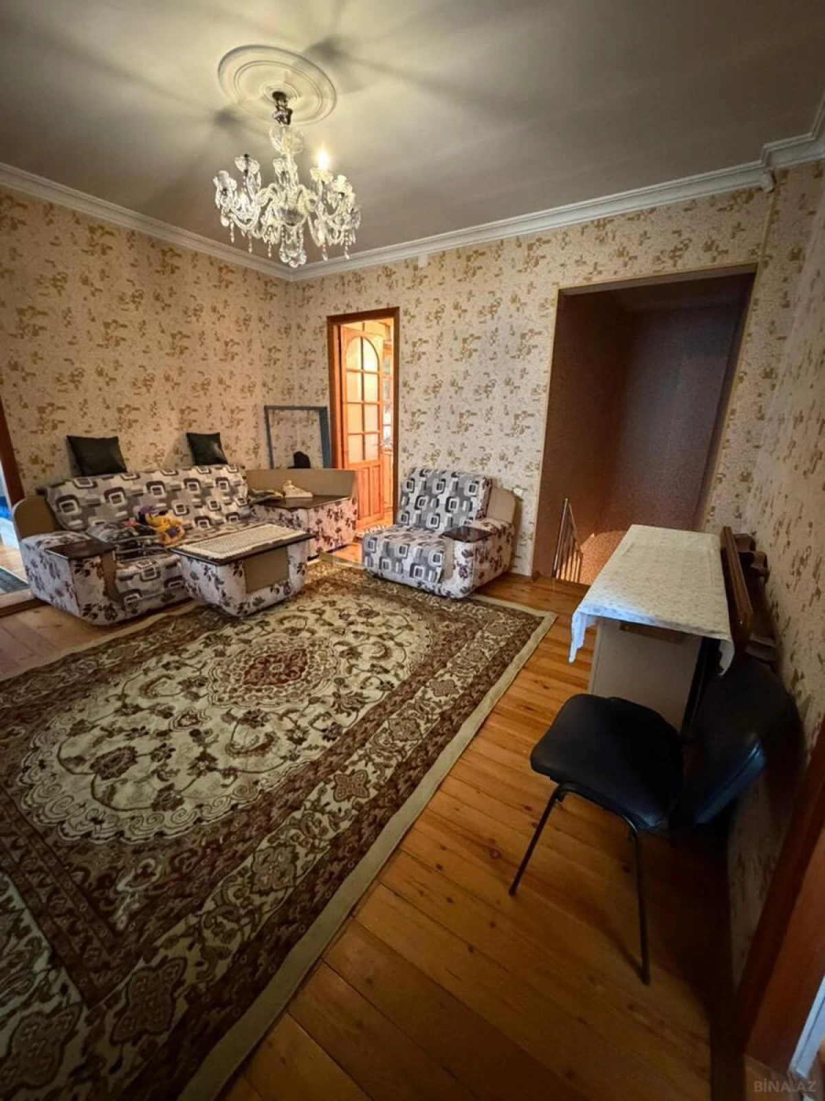 Satılır 7 otaqlı həyət evi 220 m²