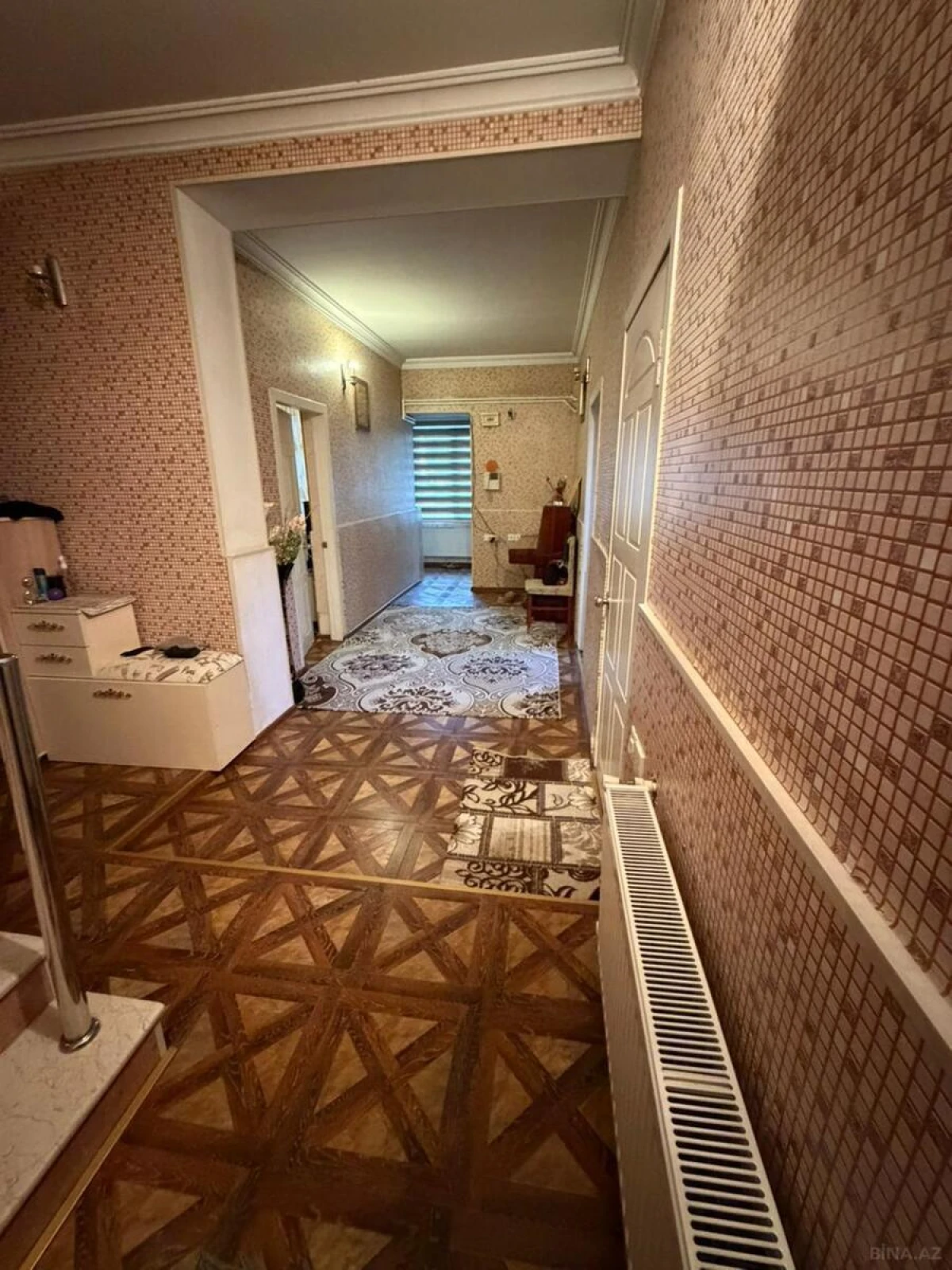 Satılır 7 otaqlı həyət evi 220 m²