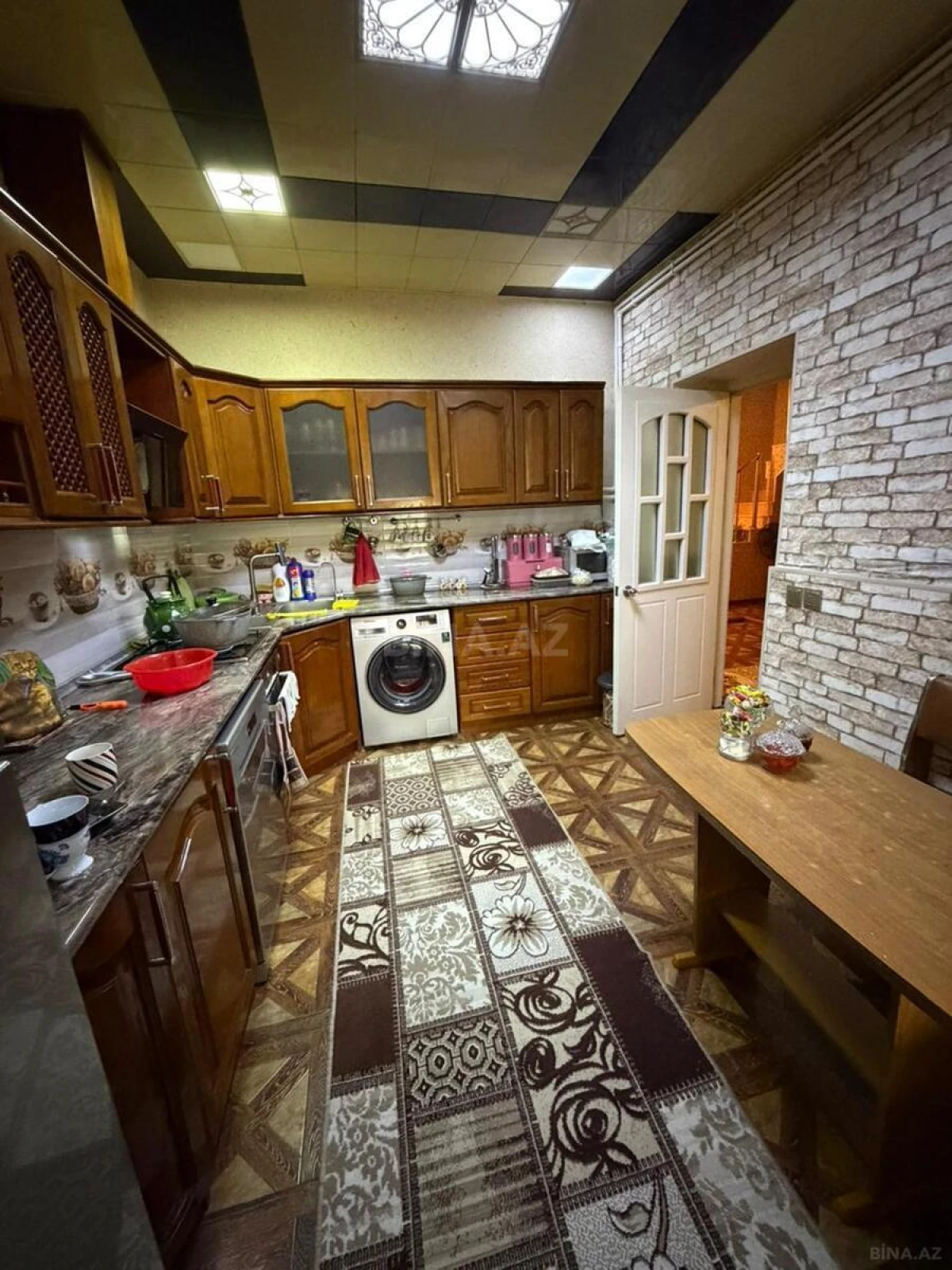 Satılır 7 otaqlı həyət evi 220 m²
