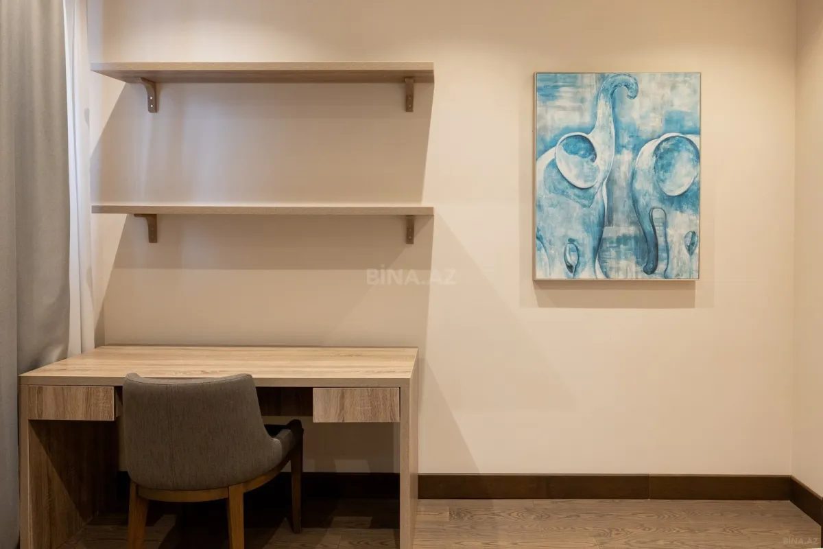 Kirayə verilir 2 otaqlı mənzil 66 m²