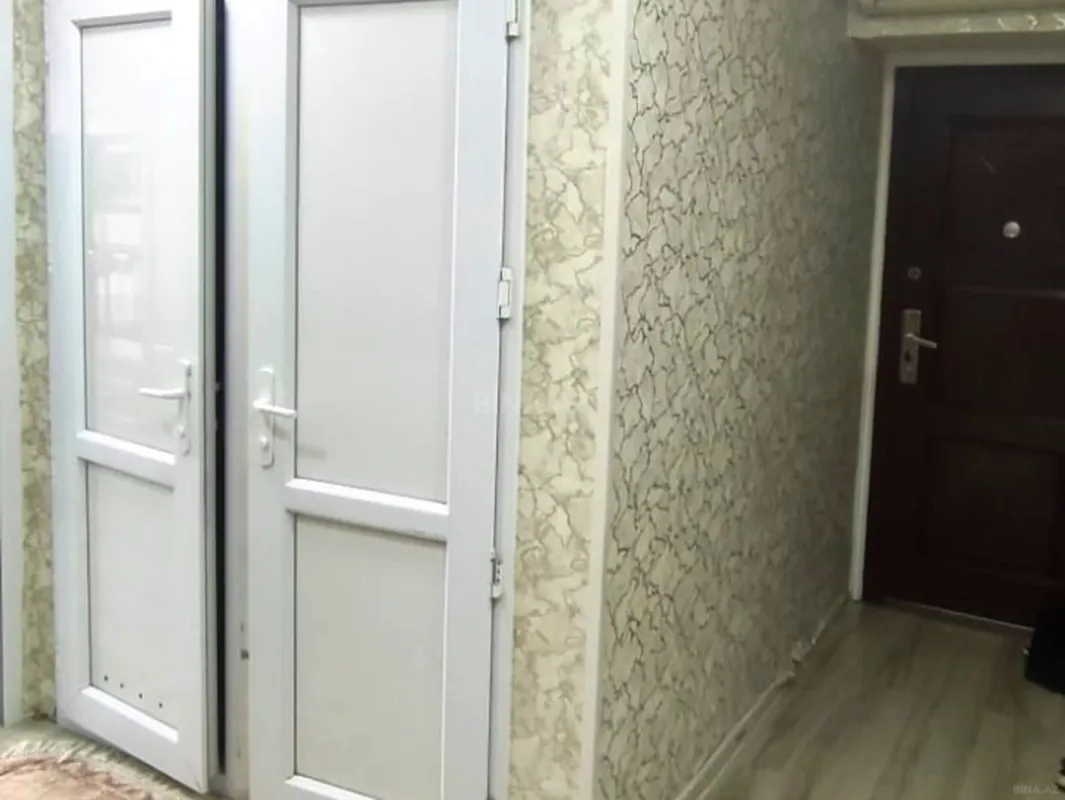 Satılır 4 otaqlı mənzil 96 m²