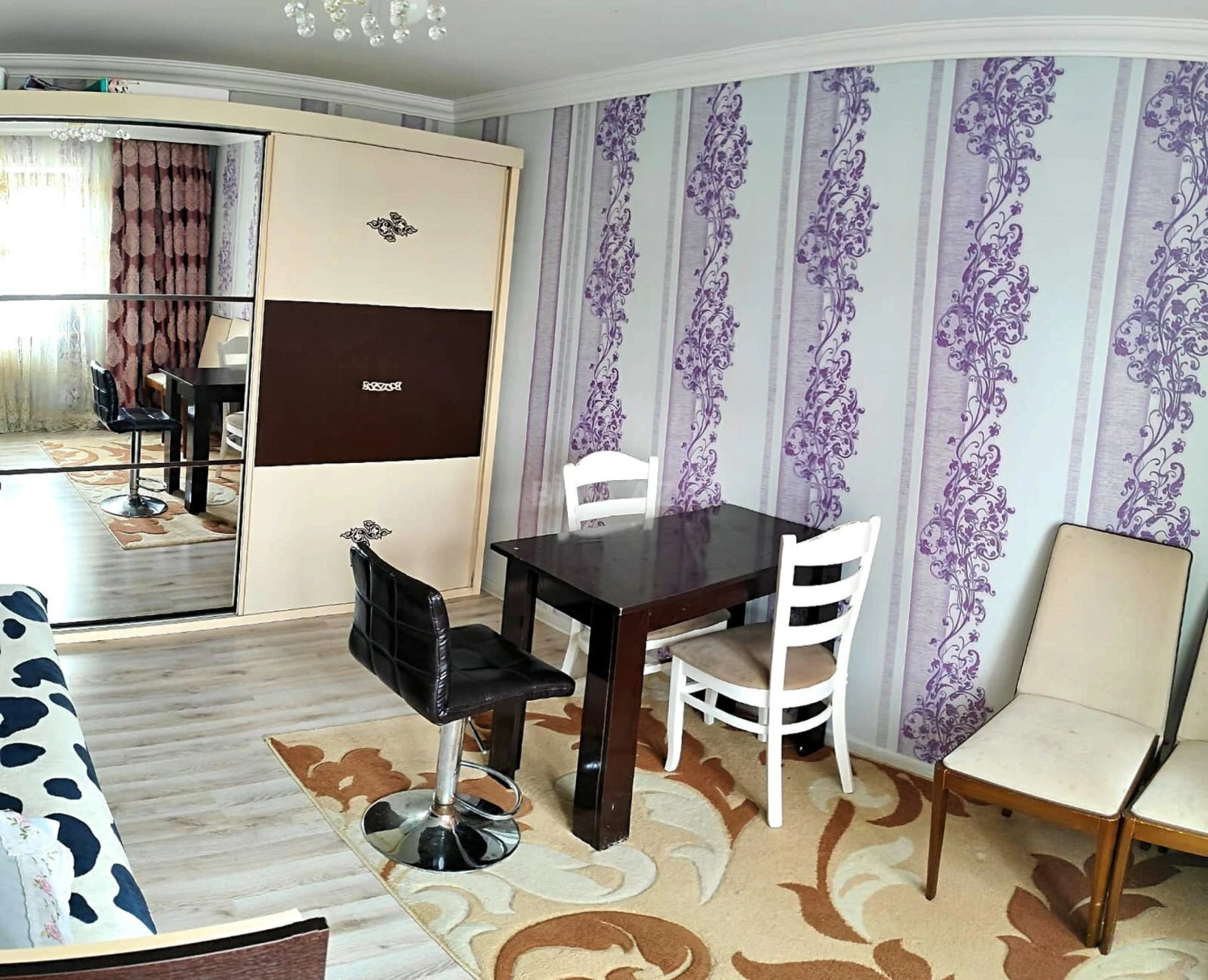 Satılır 4 otaqlı mənzil 96 m²