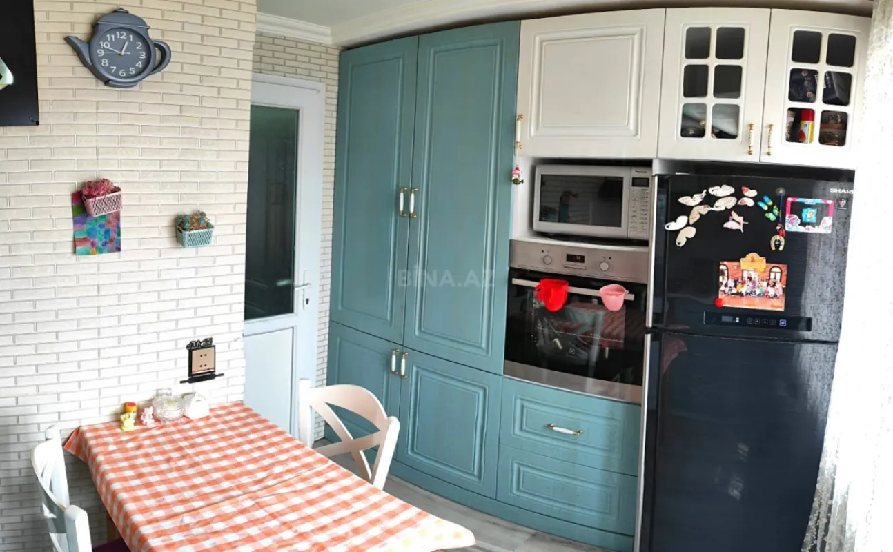 Satılır 4 otaqlı mənzil 96 m²