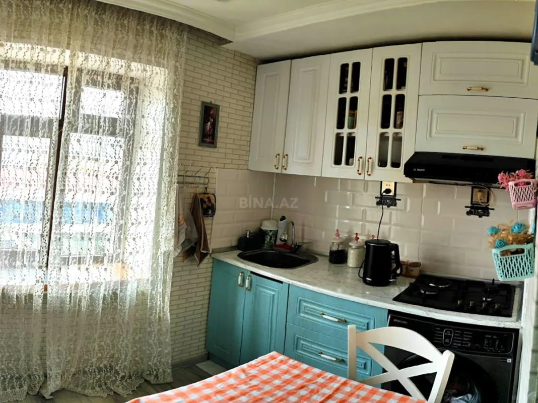 Satılır 4 otaqlı mənzil 96 m²
