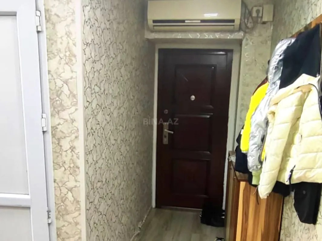 Satılır 4 otaqlı mənzil 96 m²