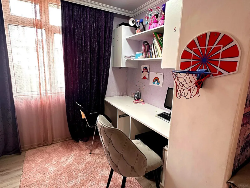 Satılır 4 otaqlı mənzil 96 m²