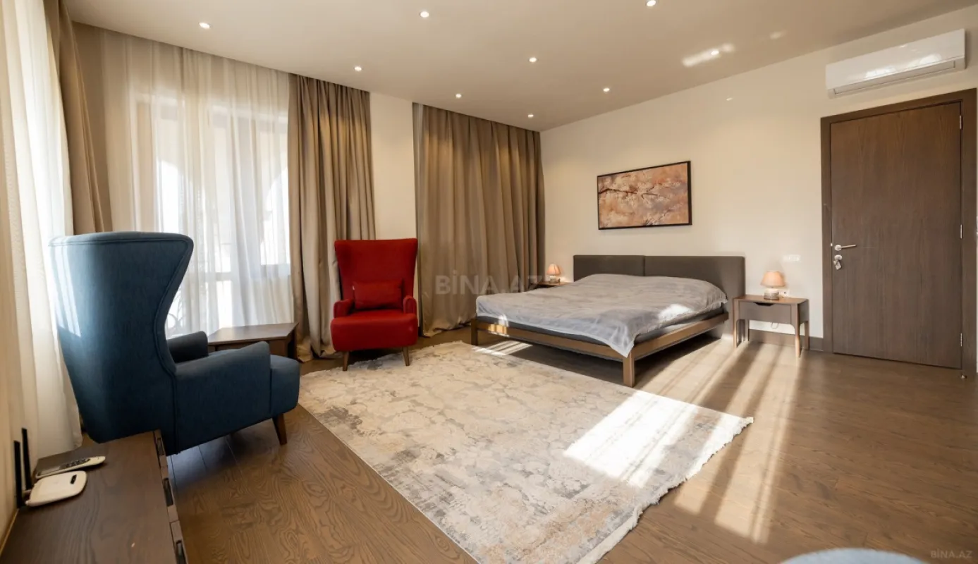 Kirayə verilir 3 otaqlı mənzil 185 m²