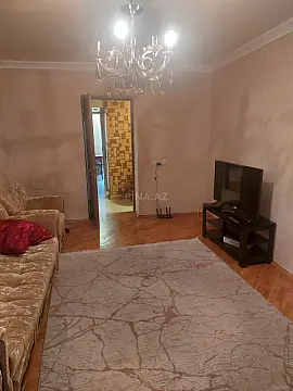 Satılır 4 otaqlı mənzil 110 m²