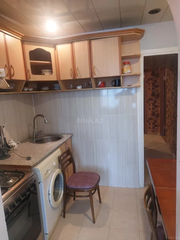 Satılır 4 otaqlı mənzil 110 m²