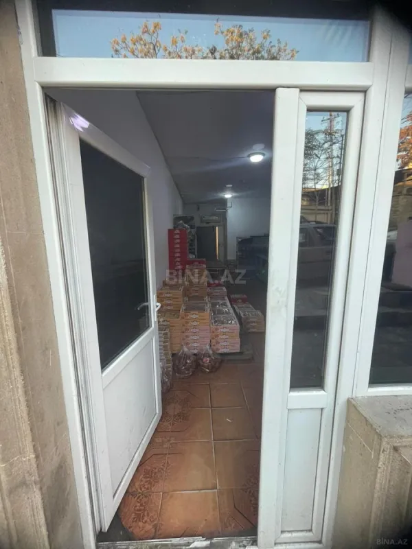 Satılır 9 otaqlı həyət evi 330 m²