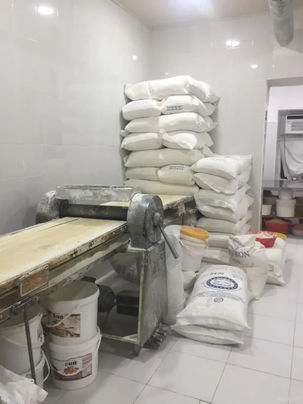 Satılır 9 otaqlı həyət evi 330 m²