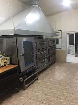 Satılır 9 otaqlı həyət evi 330 m²