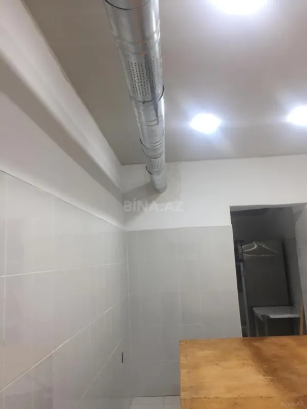 Satılır 9 otaqlı həyət evi 330 m²