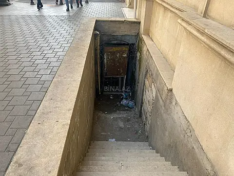 Satılır obyekt 263 m² — Bakı, Sahil qəs. 263.00 m²