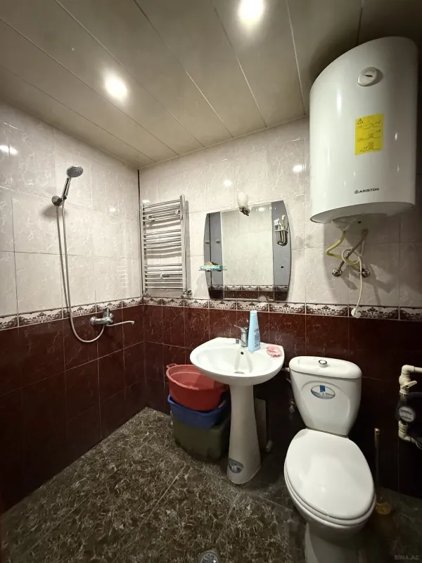 Satılır 2 otaqlı mənzil 56 m²