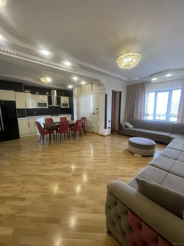 Satılır 3 otaqlı mənzil 115 m²